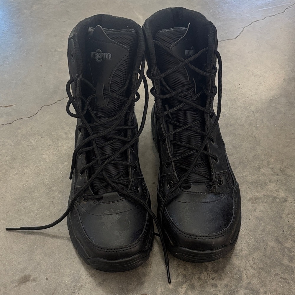 Black Sleek Leather Work Boots